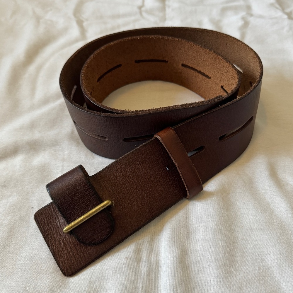 CAbi Medium ‘Here or There’ Wide Brown Leather Slotted Belt ~ 3298 Boho